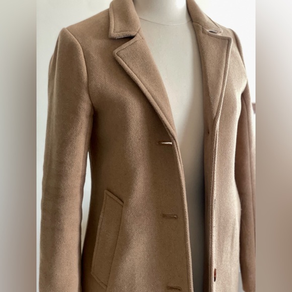 Abercrombie & Fitch wool blend Dad coat. - Picture 6 of 8